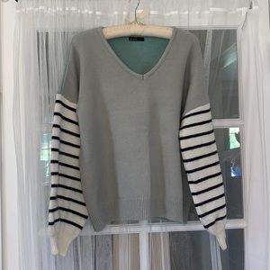 Ladies M cozy sweater
